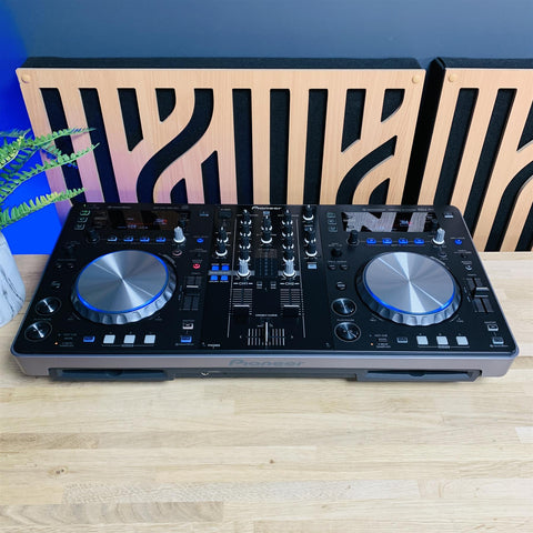 Pioneer DJ XDJ-R1 Wireless DJ System Black 2-Channel Controller