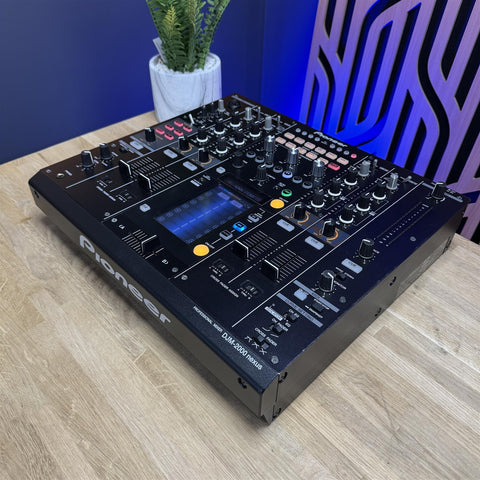 Pioneer DJ DJM-2000NXS Flagship 4-channel digital mixer