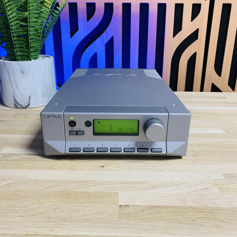 Cyrus FM-X DAB Radio