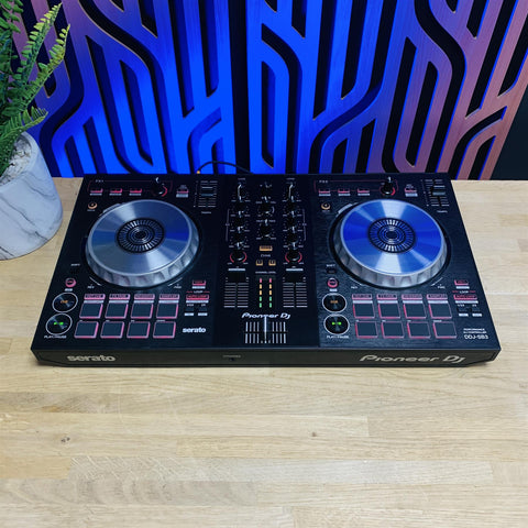 Pioneer DJ DDJ-SB3 DJ Controller