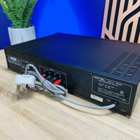 Rotel RB-850 Stereo Power Amplifier