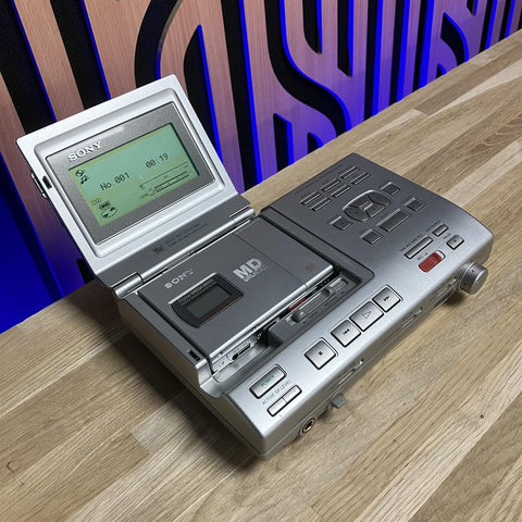 Sony MZS-R5ST Portable Minidisc Dock Station Recorder