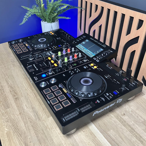 Pioneer XDJ RX2 All in One Standalone DJ Controller