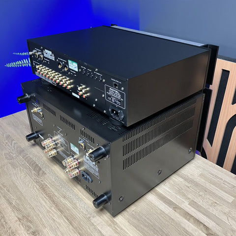 Rotel RC-1090 Preamplifier & RB-1090 power Amplifier Package