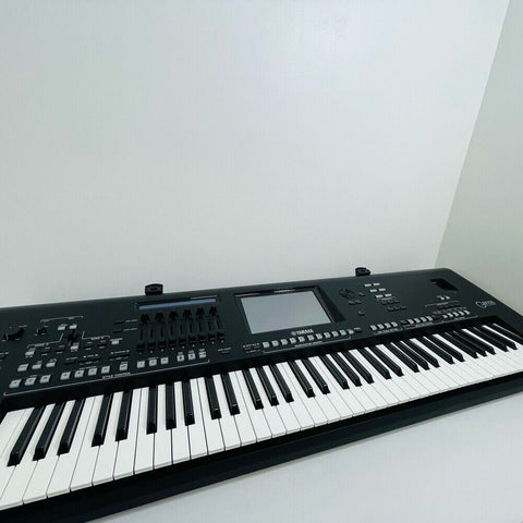Yamaha Genos Keyboard