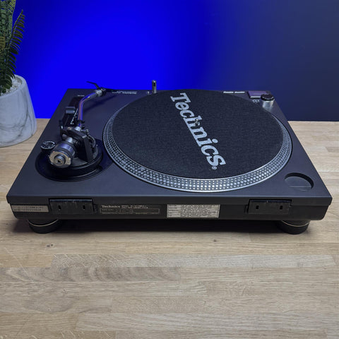 Technics SL1210mk2 With Ortofon Concorde MkII Mix