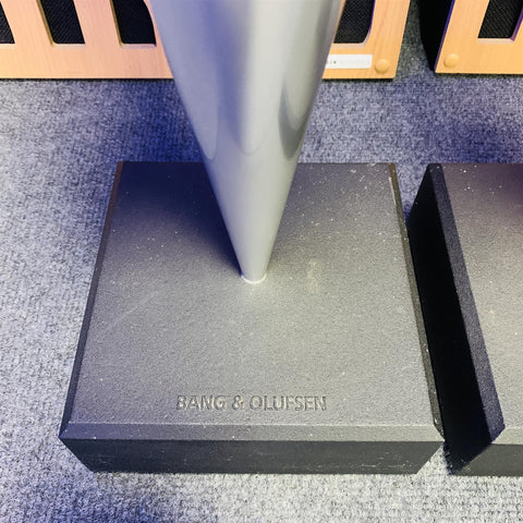 Bang & Olufsen Beolab 8000 Speaker (Pair)