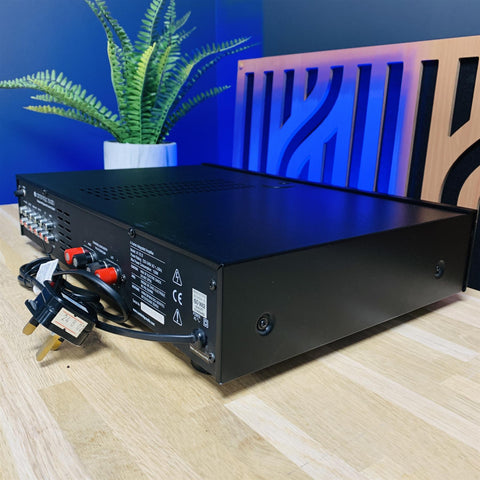 Cambridge Audio A1 Amplifier
