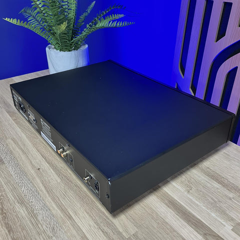 Cambridge Audio CXC CD Player Inc Remote (Dim Display)