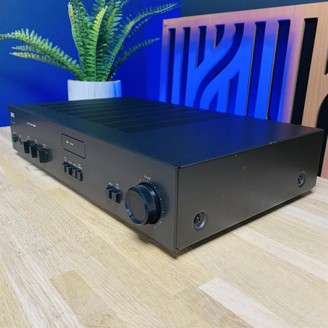 NAD 3020i Stereo Amplifier