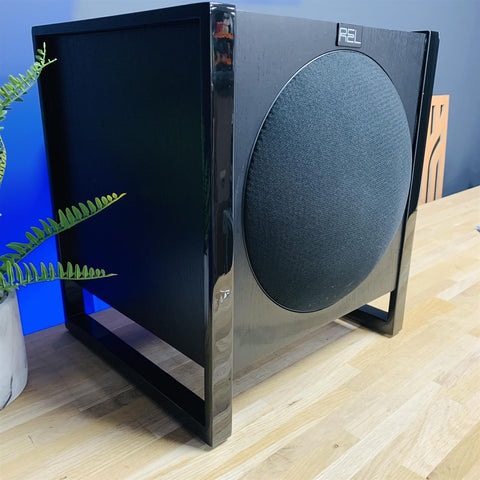 REL T2 Subwoofer w/ Speakon Cable