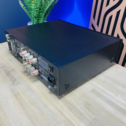 NAD C 390DD Direct Digital Powered DAC Amplifier