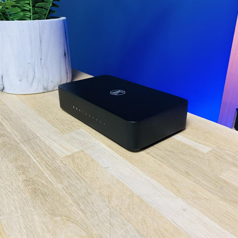 English Electric 8 Switch Audio Grade 8 Port Gigabit Streaming Switch