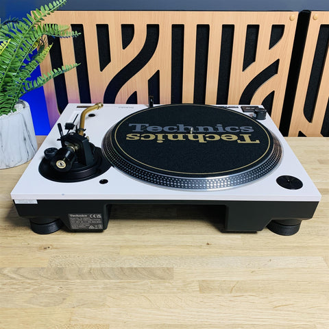 Technics SL-1200M7L Limited-Edition 50th Anniversary Direct-Drive DJ Turntable