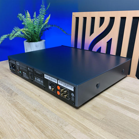 Arcam FMJ CD37 24 Bit SACD CD Player