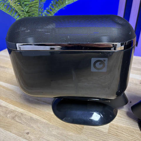 Q Acoustics 7000LR Wall Mount Speaker Pair (Dented)