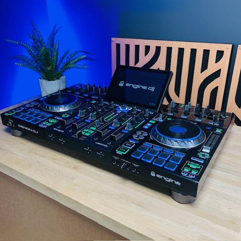 Denon DJ Prime 4 DJ Controller With Swan Flight Case