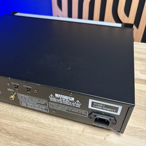 Rotel RCD 1072 CD Player With Remote