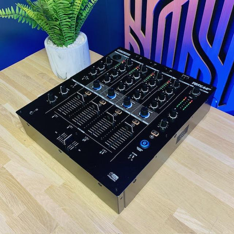 Reloop RMX 44 BT Mixer