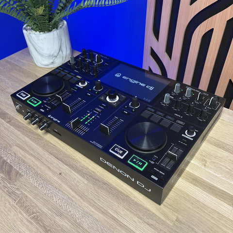 Denon DJ Prime Go with Decksaver and Magma Bag
