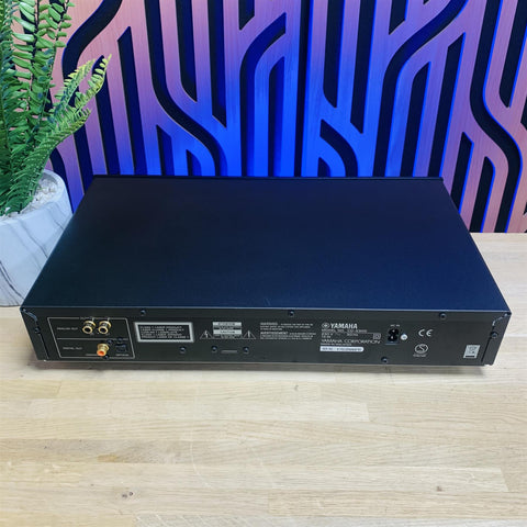 Yamaha CD-S300 CD Player Inc Remote
