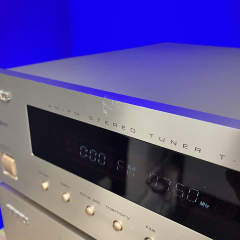 Teac A-H500 Integrated Amplifier R-H500 Cassette T-H500 Tuner PD-H500 CD Player Stack System
