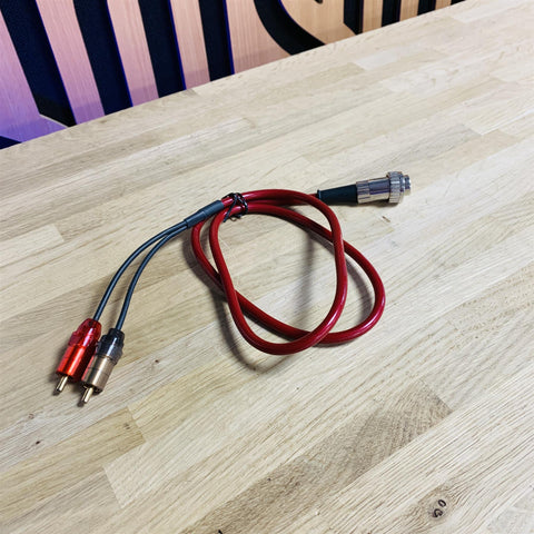 Chord Company Crimson Plus Interconnect Cable 5-pin din to 2xRCA 0.9m