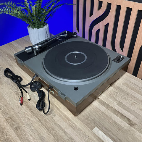 Pioneer PL-112D Turntable With Audio Technica AT3600L Cartridge