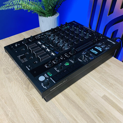 Denon DJ X1800 Prime Mixer