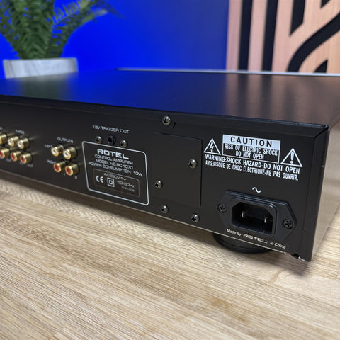 Rotel RC-1070 Pre Amplifier