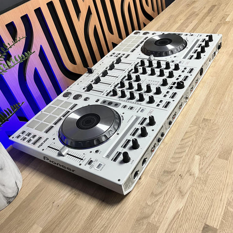 Pioneer DJ DDJ-SX 4 Channel Serato Controller White