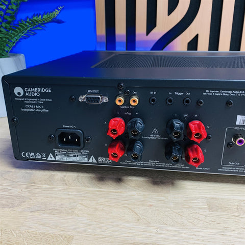 Cambridge Audio CXA81 MkII