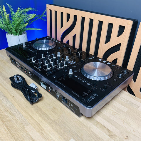 Pioneer DJ XDJ-R1 Wireless DJ System Black 2-Channel Controller