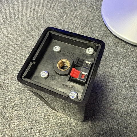 LOEWE S1 Stereo Speakers With Stands