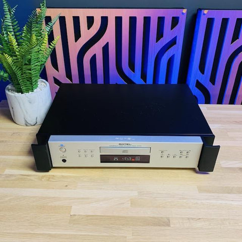 Rotel RCD-1072 Premium HD CD Player