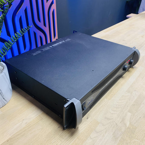 QSC PLX 2402 2400 Watt Power Amplifier