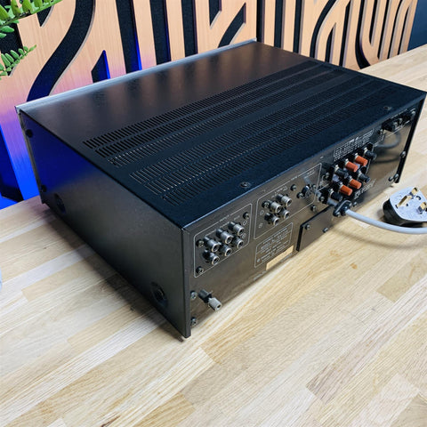Hitachi HA-330 Stereo Amplifier