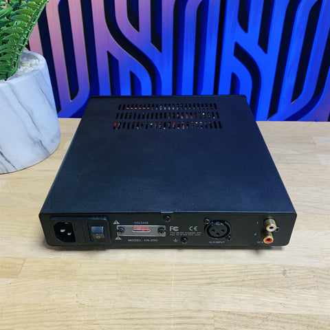 Optoma NuForce HA-200 Headphone Amplifier