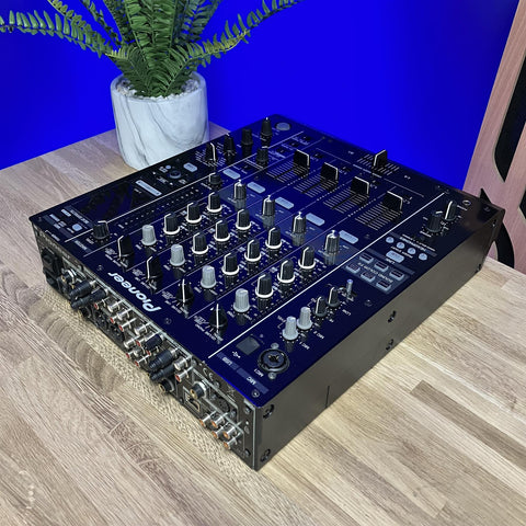 Pioneer DJ DJM-900 Nexus 4 Channel Mixer With Decksaver