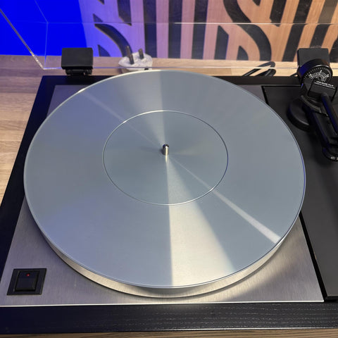 Linn Sondek LP12 Turntable with Linn Basik Plus Arm and Ortofon OMB 5E