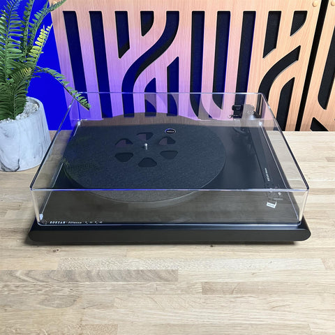 Roksan Attessa Turntable Black