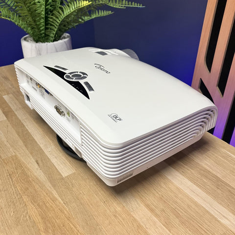 Optoma HD25E Full HD 1080P 3D DLP Projector (3851 Lamp Hours) Vogel Bracket & Remote Control