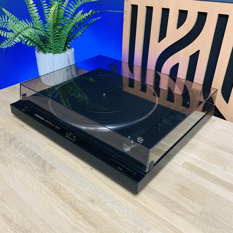 Pioneer PL-225 Stereo Turntable