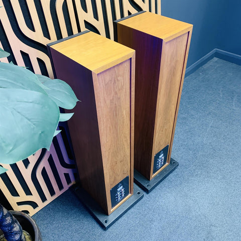LINN Kaber LS500 Speakers 3-Way 150 Watt Infinite Baffle Hi-fi Loudspeakers (Pair)