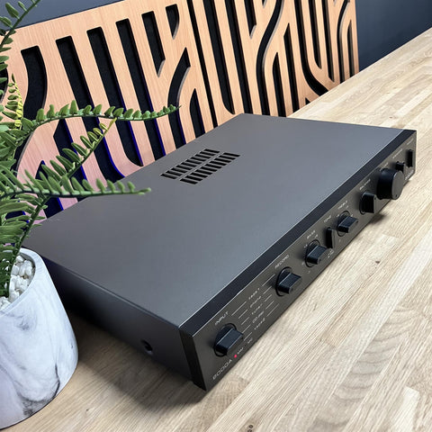 Audiolab 8000A Stereo Integrated Amplifier MM/MC Phono Stage