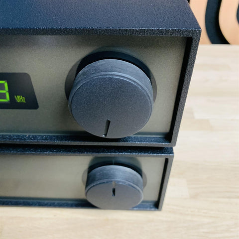 Naim NAT 01 Tuner With NAPST Power Supply
