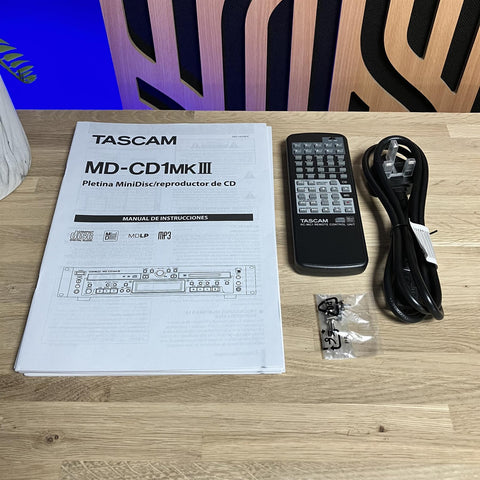 Tascam MD-CD1 MKIII Mini Disc Recorder / CD Player