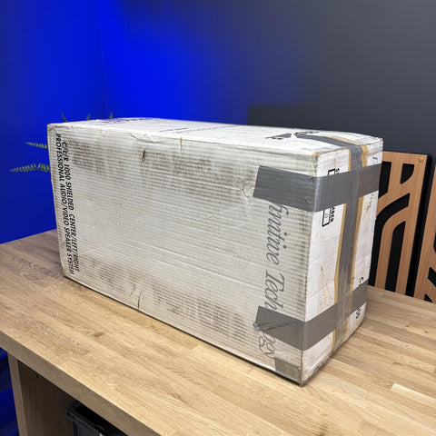 Definitive Technology CLR1000 Centre Speaker