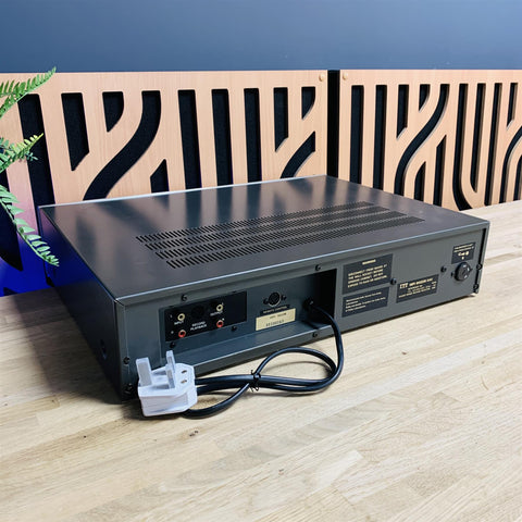 ITT HIFI 8022M Stereo Cassette Deck