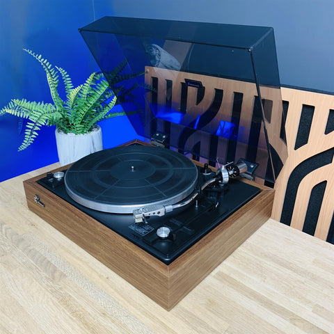 Sansui SR-212 Belt-Drive Auto Return Turntable